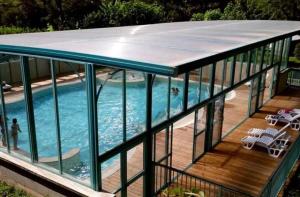 Campings Chalet 4 etoiles - Piscine - ef0c00 : photos des chambres