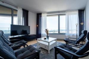 SkyPark Cozy Apartment by Verve Home