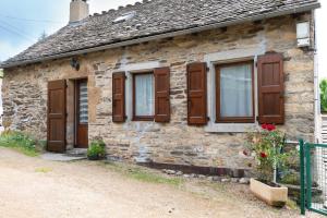 Maisons de vacances Gite Gites de France 2/3 personnes a Malecombe : photos des chambres