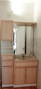 Charmant 2 pièces avec terrasse en bord de mer