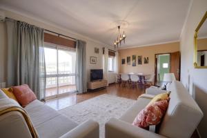 Villa Vilarinhos, Garagem AC Prestige For Home