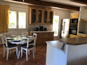 Maisons de vacances Gite de font du roux : photos des chambres