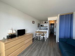 Appartements Cocon cotier - Vue sur Mer - Parking - Proche de la Thalasso - Terrasse : photos des chambres