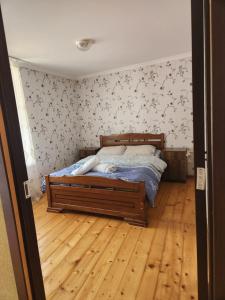 Iason Guest House in Mazeri