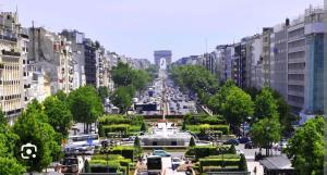 Paris Champs-Elysées Flat
