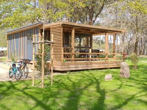 Campings Camping Saint Laurent : photos des chambres