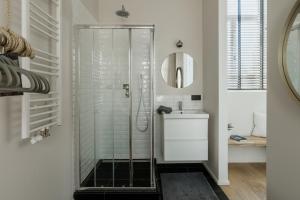 Mooi licht appartement in bruisend Antwerpen!