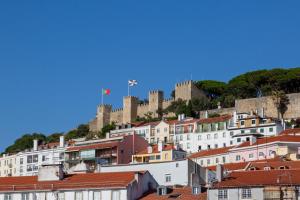 Central 3BR Duplex with Lift & AC by Host For Us