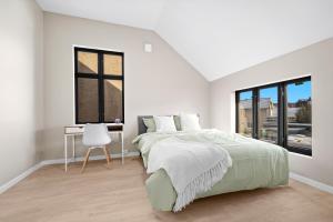 Four-bedroom in the Heart of the City - P Apartments