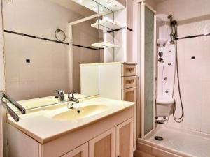 Appartements BANYULS, T3 climatise a 50m de la plage, en centre-ville - FR-1-309-9 : photos des chambres