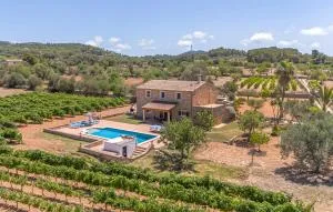 Nice Home In Felanitx - Felanitx