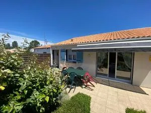 Maison Plain-Pied avec Jardin Proche Forêt et Plages à La Tranche-sur-Mer - FR-1-22-259 - 滨海拉特朗什