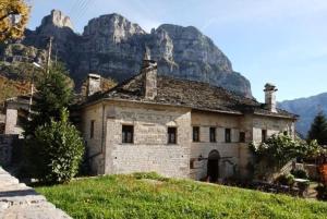 Astraka Guesthouse I Zagori Greece