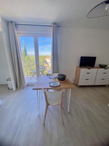 Appartements Le Belvedere - Studio avec vue YourHostHelper : photos des chambres