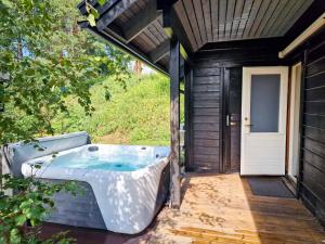 Villa Rantatuuli - 10 henkilölle, Himosranta Beach, 113m²