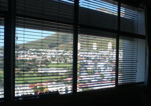 U PRIVATE STUDIO apartment in Gardens Centre