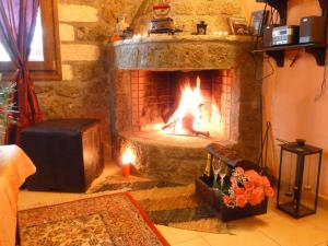 Theasis Guesthouse Orini-Korinthia Greece