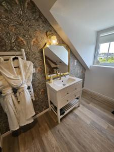 Appartements GITE L-anglais, appartement prive en Duplex avec acces Jacuzzi a 10min des plages : photos des chambres