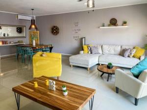 Plaza Paraiso by Riviera Rentals