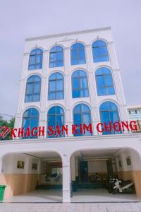 Khách sạn Kim Cương