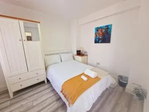 Harold Wood House - Avenue Road - Great Warley Street