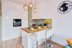 Poznań Grunwald - Parking & Terrace - by Rentujemy