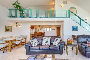 Oceanfront Castle with Hot Tub and Game Room