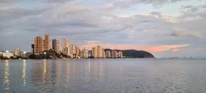 Apartamento a 3 cuadras del mar en Santa Marta