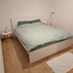 Spacious & Cozy Countryside Apartment 