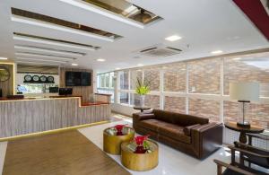 Profissionalle Hotel São Luís