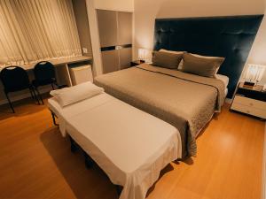 Hotel Serrano