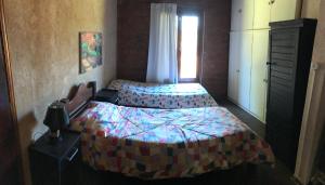 Hermosa casa en dos plantas cerca del centro y de la playa