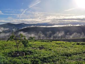 Casa de Campo em Cunha - Vila Santa Cruz Cunha - Vista Exuberante