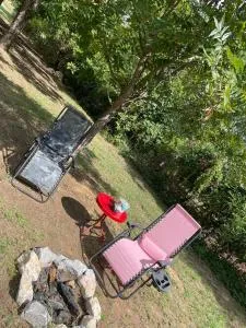 Pet Friendly Graham Home Route 66 at The Mistletoe Farm - Caddo