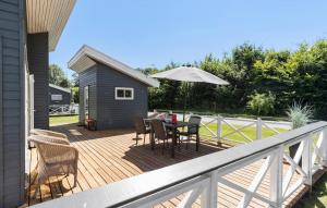 2 Bedroom Nice Home In Gudhjem