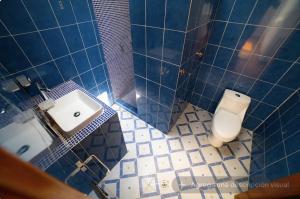 Gold 14 Departamento Completo Cama Matrimonial y Baño Compartido