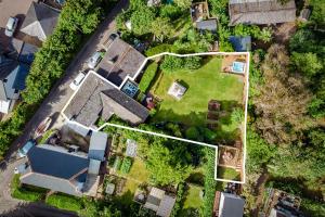 Haldon View - Characterful Devon cottage boasts stunning countryside views and hot tub