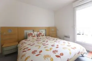 Private room with terrace in shared house - 奥贝维利埃