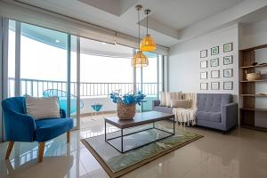 LaurdHomes Palmetto Sea View, 2Rooms 2BTH Hot Ware