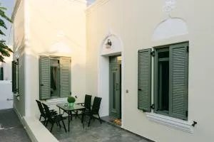 Evgenia's House - Ampavris