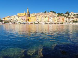 MENTON # MONACO - F1 GP - 4 PERSONS - SEA VIEW - NEW - PARKING - CLIM - PREMIUM - BEACH and SUN