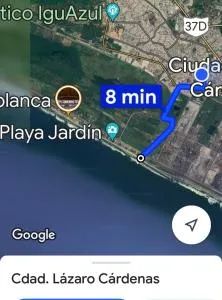 La Casita Amarilla - La Orilla