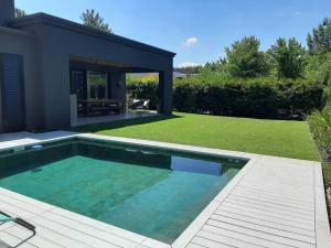 Casa en El lucero, Pilar