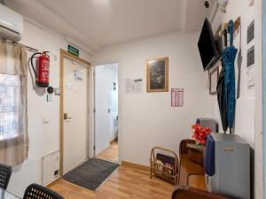 Family Home with Solarium