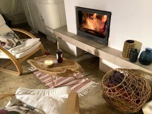 Holiday Home in Ró ewko with Pool and Orchard