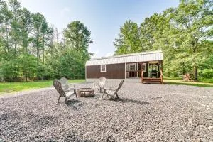 Couples Cabin in Broken Bow about 5 Mi to Downtown! - 斯蒂芬斯穴窟