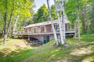 Quiet Presque Isle Home with Grill Families Welcome