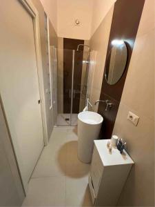 One-Bedroom Standard Apartment