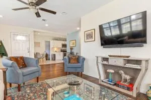 Marys Garden House - White Settlement