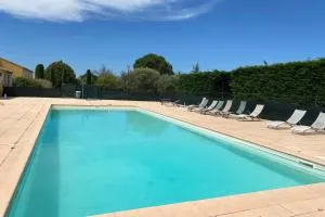 04B3 Beautiful T3 in the heart of lavender - pool - Entrevennes
